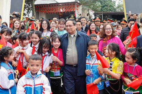 Thủ tướng Phạm Minh Chính: Mọi thành quả phát triển đều hướng tới nhân dân
