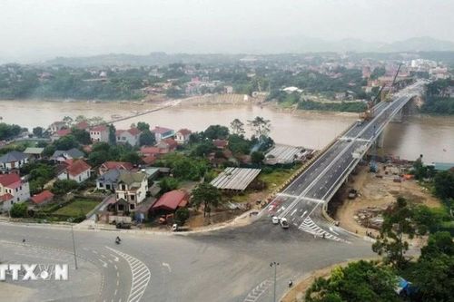 Mở rộng kết nối cầu Phong Châu đến đường liên kết vùng