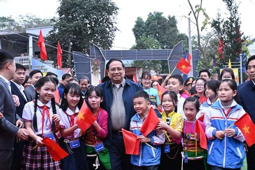 Thủ tướng Phạm Minh Chính dự Lễ khởi công dự án Trường tiểu học Cẩm Thạch, Thanh Hóa