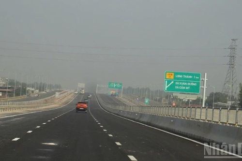Bảo đảm an toàn khai thác tạm cao tốc Biên Hòa-Vũng Tàu trước Tết