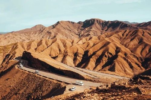 Cấu trúc 'nếp nhăn' cổ kỳ lạ ở Morocco, chuyên gia vắt óc giải mã