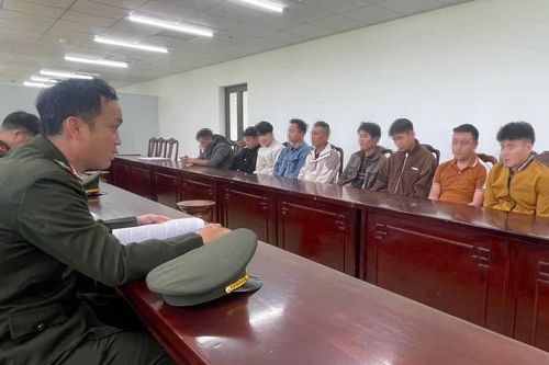 Khởi tố 16 đối tượng đánh bạc hơn 41 tỷ đồng qua mạng