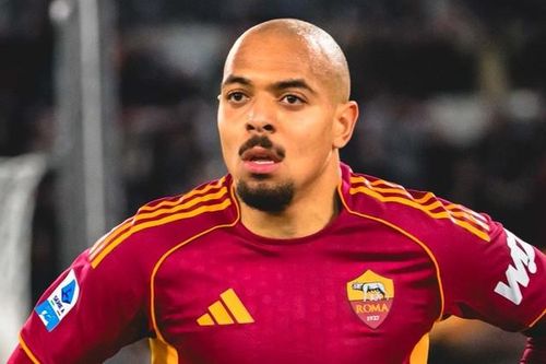 AS Roma hạ Cagliari, tiếp tục đua vé dự Champions League