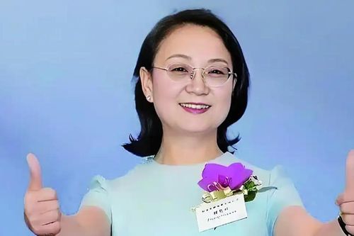 Nữ tỷ phú giàu nhất Trung Quốc 2025 và cú bứt phá tài sản hiếm thấy