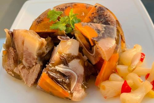 Cách nấu thịt đông truyền thống ngon đãi khách ngày Tết