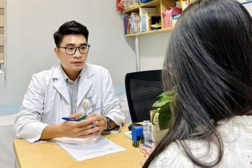 Áp lực công việc, tài chính cuối năm khiến nhiều người khủng hoảng tinh thần trước Tết