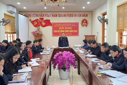 VKSND khu vực 7, tỉnh Hưng Yên tổ chức Hội nghị cán bộ, công chức, người lao động