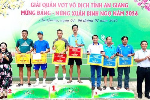 Quần vợt vẫn còn sức hút
