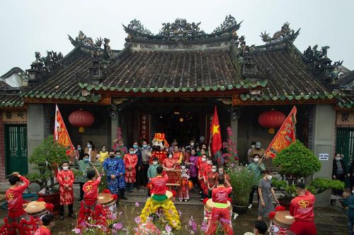Mở rộng về Nam