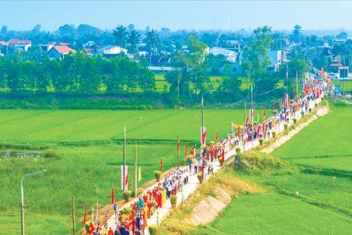Một dấu chân đi, vạn cái nhìn