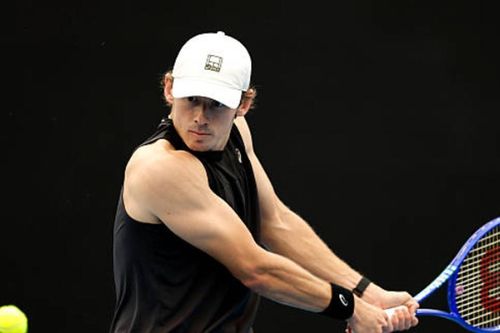 Rotterdam Open 2026: Hạt giống số 1 De Minaur đấu Arthur Fils và thử thách cho Tsitsipas