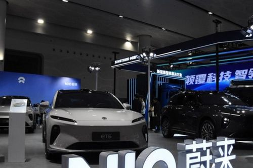 NIO ra mắt tính năng điều khiển cốp bằng cử chỉ lắc điện thoại trên ET9 và ES8