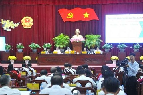 Cần Thơ thông qua nghị quyết quy định chi thường xuyên cho giao thông đường thủy nội địa