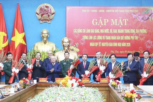 Phú Thọ gặp mặt các đồng chí lãnh đạo, nguyên lãnh đạo Đảng, Nhà nước và tướng lĩnh người quê hương nhân dịp Xuân mới
