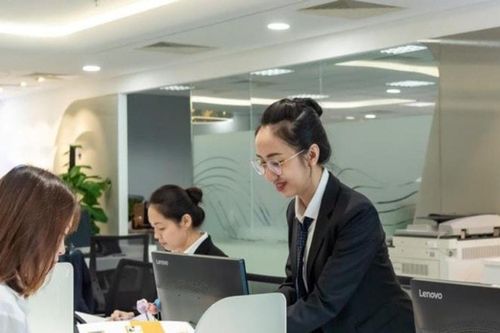 Công ty chứng khoán và 'vòng kim cô' nợ ngắn hạn