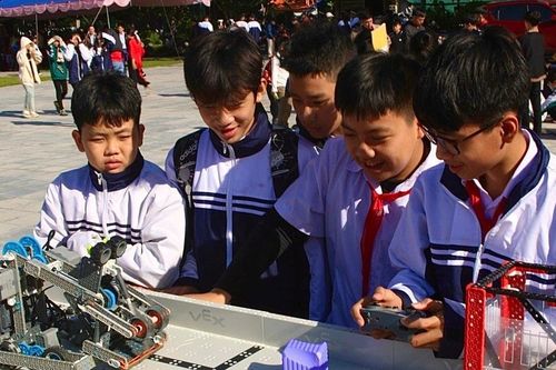 Bắt buộc tổ chức dạy học thực nghiệm trong tài liệu giáo dục địa phương