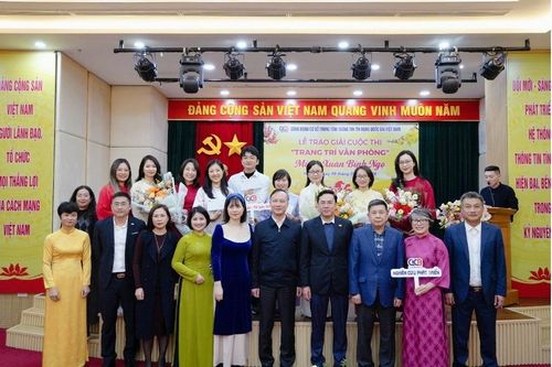 Sôi nổi Cuộc thi 'Trang trí văn phòng' tại CIC: Lan tỏa sắc xuân - Gắn kết tập thể