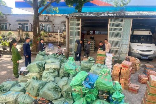 Chặn thực phẩm 'tắm' hóa chất độc hại
