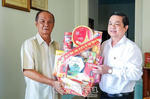Tri ân nguyên lãnh đạo tỉnh nhân dịp Tết