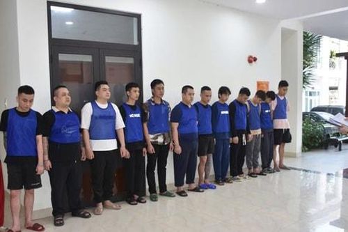 Đà Nẵng: Triệt phá nhóm đối tượng giả nhân viên ngân hàng để lừa đảo hơn 100 tỷ đồng