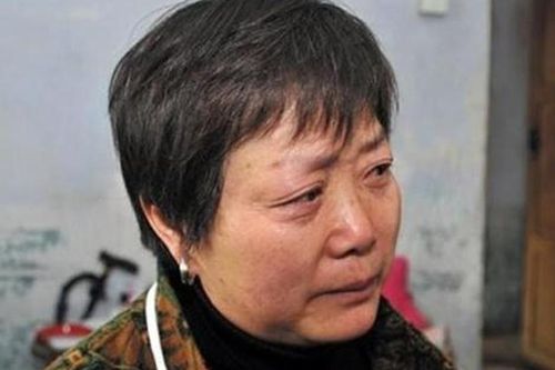 Bán nhà ở quê lên phố, cụ bà có lương hưu cao sống những ngày tủi thân ở nhà con trai