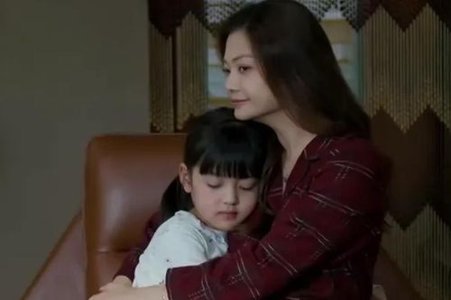 Bà Ánh (NSƯT Kiều Anh) rơi nước mắt tiễn con riêng của chồng về ở với bác