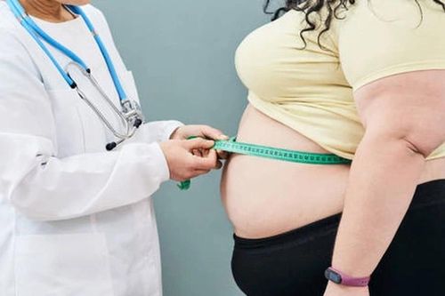 Tại sao phụ nữ thon gọn khi còn trẻ lại phát tướng khi bước vào tuổi trung niên: Không phải do ăn nhiều, thủ phạm thật sự là đây!