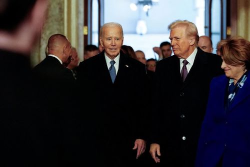 Washington dậy sóng với đề xuất 'nghỉ hưu ở tuổi 75'
