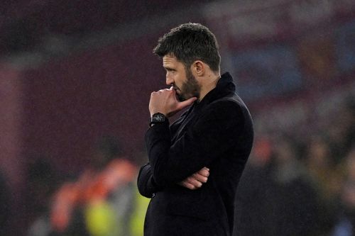 Carrick ra quyết định với đội hình MU