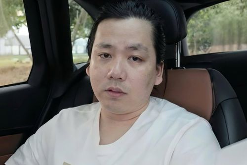 Khoa Pug nói lý do phá sản