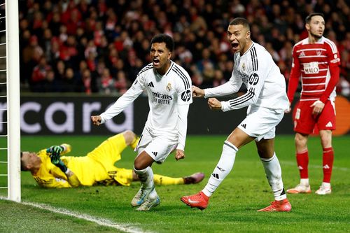 Dấu chấm hết cho Super League