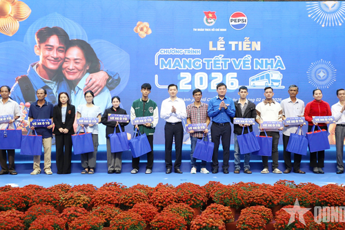 TP Hồ Chí Minh: Hơn 4.200 vé xe 'Mang Tết về nhà' tặng sinh viên, người lao động