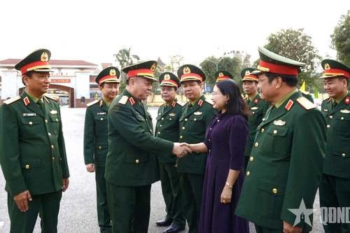 Đại tướng Nguyễn Trọng Nghĩa: Quân khu 4 đóng góp to lớn trong đấu tranh giải phóng dân tộc, bảo vệ Tổ quốc, thực hiện nhiệm vụ quốc tế