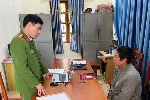 Đối tượng cướp tài sản đến Công an đầu thú sau 30 năm lẩn trốn