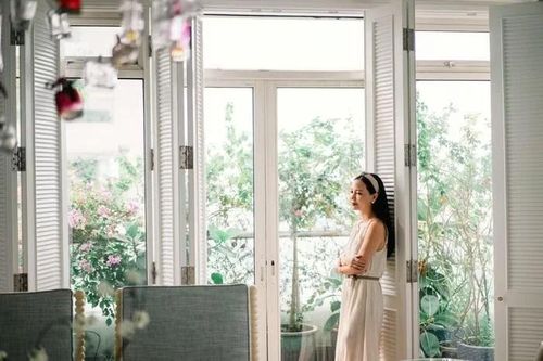 Penthouse triệu đô ngập sắc xuân của 'phú bà' Hannah Olala