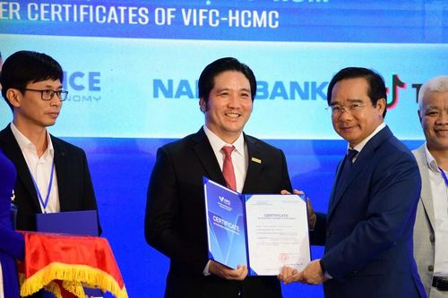TP.HCM ra mắt Trung tâm Tài chính Quốc tế, Nam A Bank chính thức là nhà đầu tư chiến lược