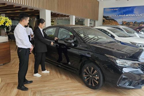 Tiêu thụ ô tô trong tháng đầu năm 2026 nhiều gần gấp đôi cùng kỳ