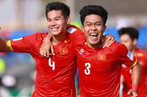 Bóng đá Việt Nam xóa bỏ nỗi lo thể hình nhờ cuộc cách mạng khoa học thể thao