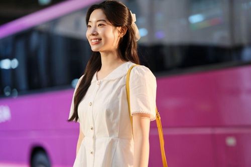 Dahyun (TWICE) gặp chấn thương nghiêm trọng, phải tạm dừng hoạt động