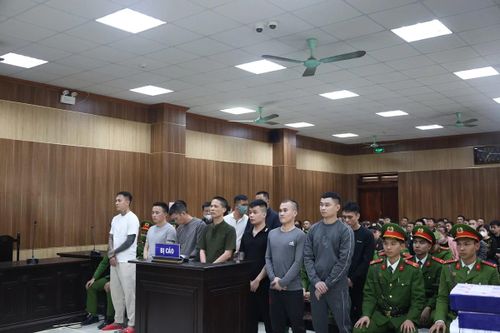 Xét xử sơ thẩm vụ án Bùi Quốc Ý (tức Ý 'Ẻng') và đồng phạm về nhiều tội danh nghiêm trọng