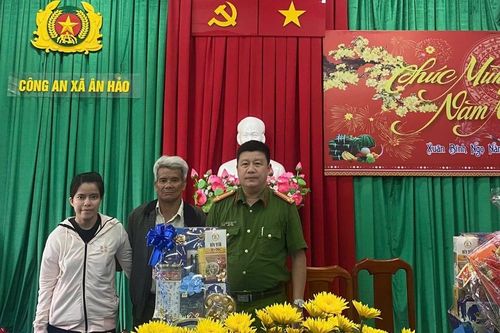 Công an xã Ân Hảo hỗ trợ giải cứu cô gái bị lừa sang Campuchia