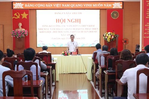 Xã Cam Lâm triển khai nhiệm vụ phát triển khoa học, công nghệ, đổi mới sáng tạo và chuyển đổi số năm 2026
