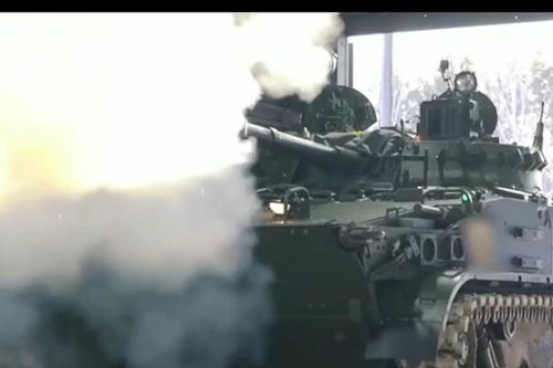 Rostec bàn giao lô xe chiến đấu bộ binh BMP-3 nâng cấp với hệ thống bảo vệ mới