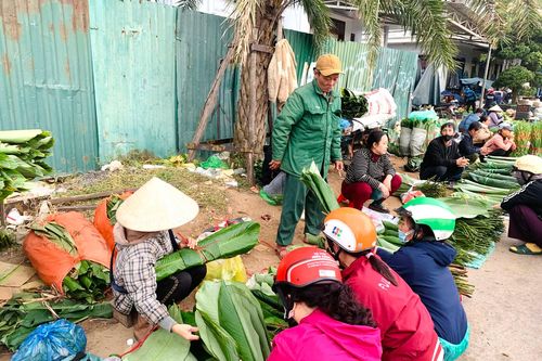 Chợ quê những ngày giáp Tết