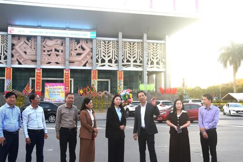Đồng chí Hoàng Nam kiểm tra công tác chỉnh trang đô thị đón Tết Nguyên đán Bính Ngọ 2026