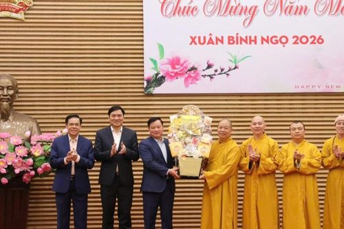 Nghệ An: Ban Trị sự GHPGVN tỉnh thăm, chúc Tết lãnh đạo Tỉnh ủy trước thềm Xuân Bính Ngọ