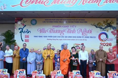 Phiên chợ Tết 0 đồng chia sẻ với 1.000 gia đình khó khăn trên địa bàn phường Vũng Tàu