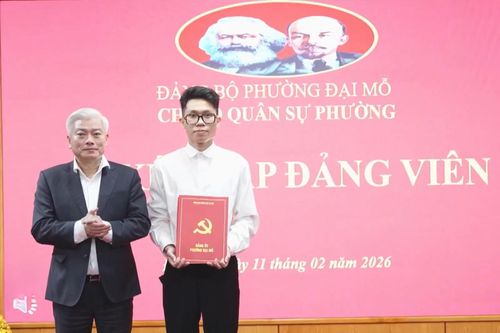 Kết nạp Đảng cho thanh niên trước ngày nhập ngũ