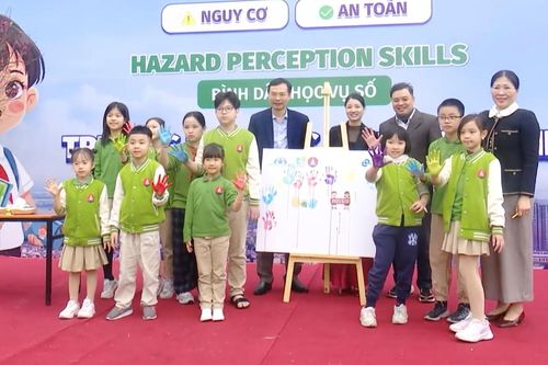 Rèn luyện kĩ năng đảm bảo an toàn giao thông học đường