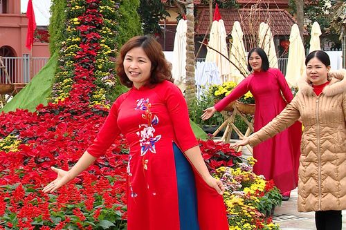 Xã Tiến Thắng rực rỡ sắc Xuân đón năm mới